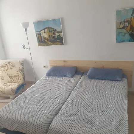 شقة Beautiful Oceanfront With Private Parking