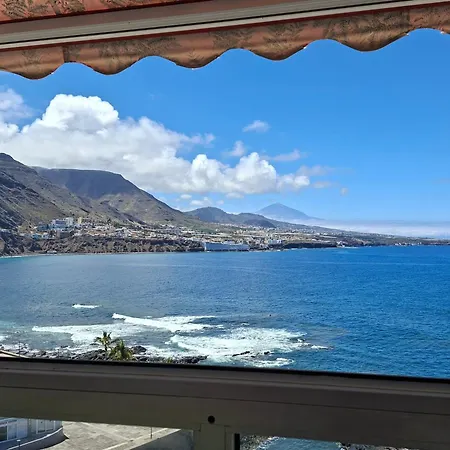 Beautiful Oceanfront With Private Parking Lejlighed *