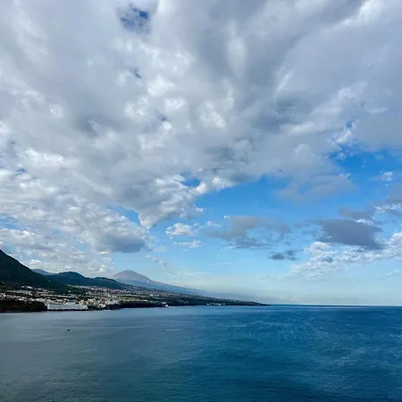 Bonito En Primera Linea Al Mar Punta Del Hidalgo
