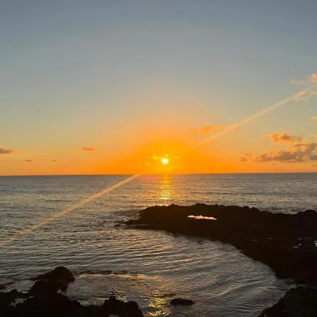Apartman Beautiful Oceanfront With Private Parking Punta del Hidalgo